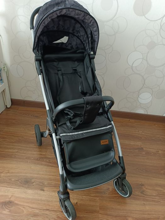 Продам коляску детскую