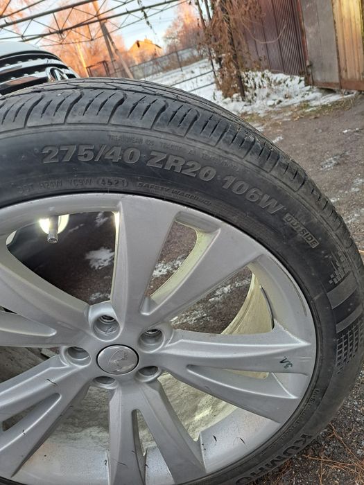 Продам комплект летней резины.