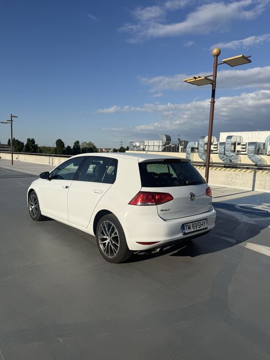 VOLKSWAGEN Golf 2014 — imagine 5