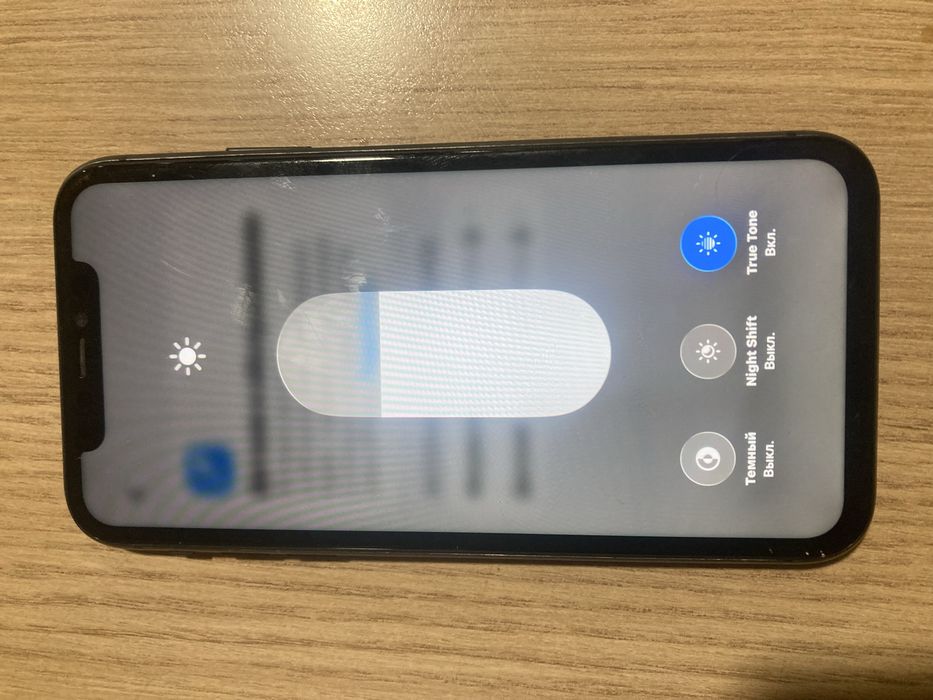 iPhone 11 128 GB 100%