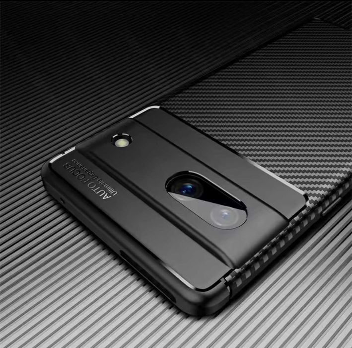 Husa Premium antisoc model Carbon pt Google Pixel 8A / Google Pixel 9