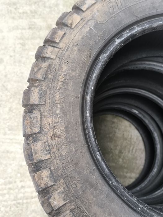 Гуми   215/65/16