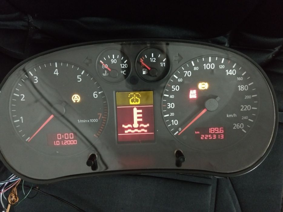 Ceasuri de bord A3 benzină și diesel VDO 8L0 920 932