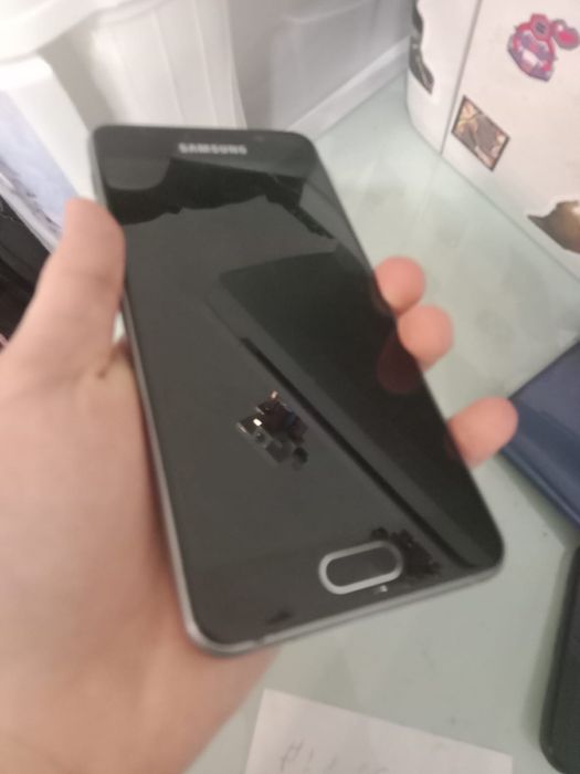 Обмениваю телефоны