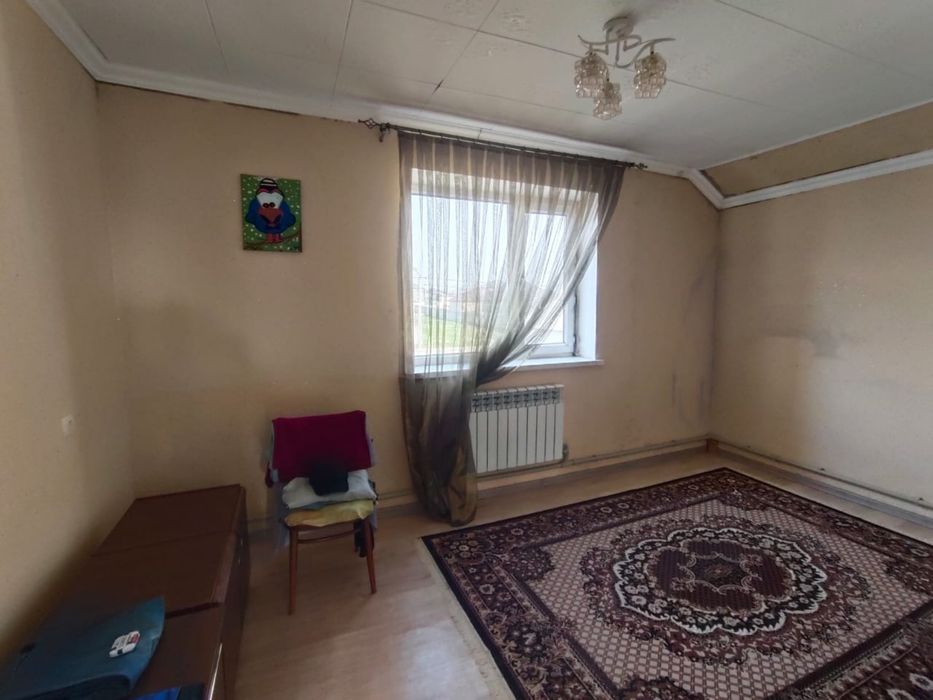 Продается недостроенный трехуровневый дом