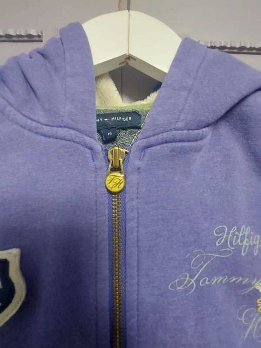 Hanorac Tommy Hilfiger, cu gluga, îmblănit, mov, marimea 16(croiala S)