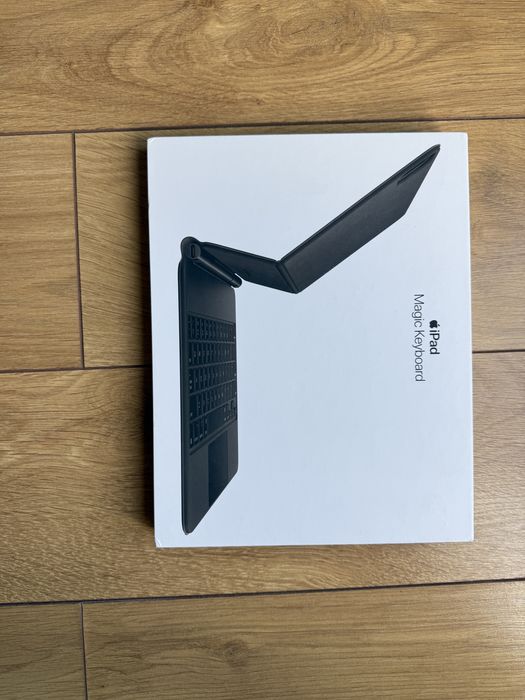 iPad Magic Keyboard 11 inch