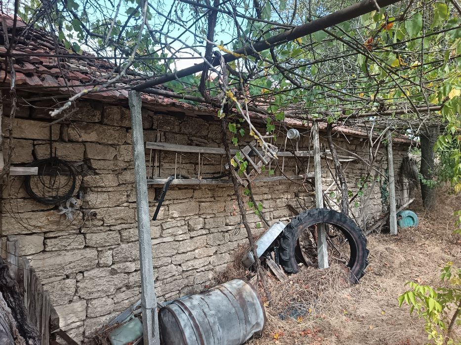 Продава се Къща в с. Николаевка, Област Варна - 120 кв.м за 234 €/кв.м - Снимка #1