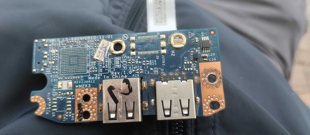 USB портове с платка и лентов кабел за лаптоп Acer Aspire 5750