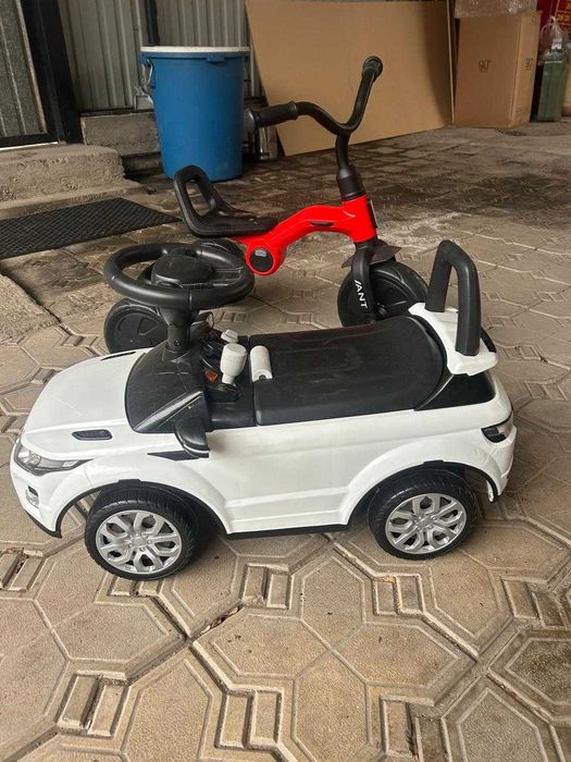 Велосипед, машинка и самокат