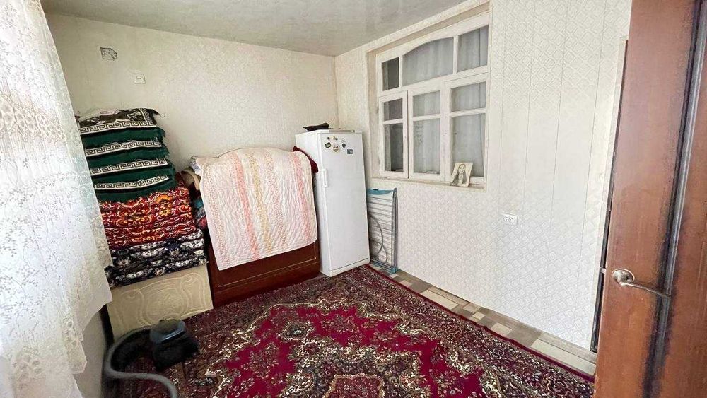 Продается участок 2,4 сотки, 5 комнат на Бектемире ориентир РОВД