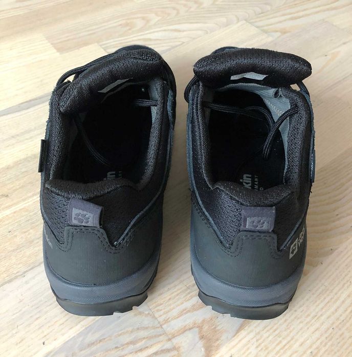Нови дамски туристически обувки JACK WOLFSKIN, № 36 (23.3 см)