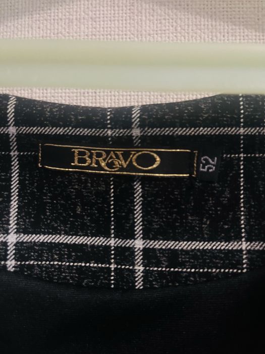 Продаю платье в клетку