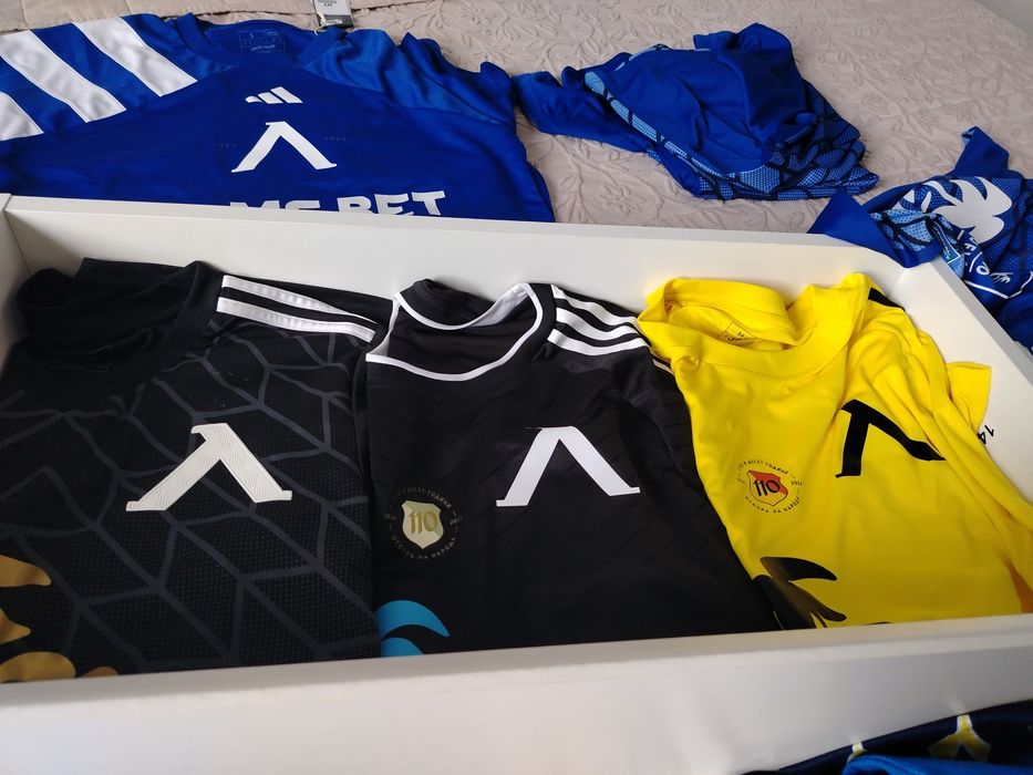 Тениска Левски София М