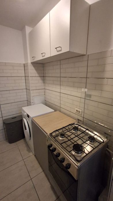 Garsoniera de inchiriat