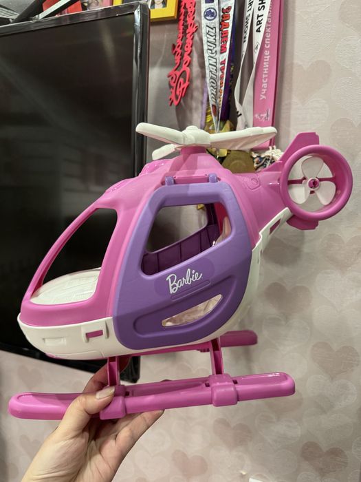 Вертолет игрушкнчный  barbie