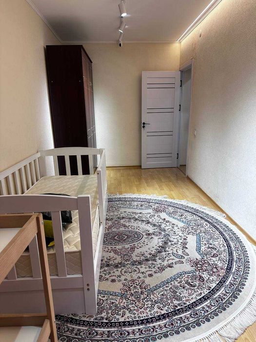 Белая детская кроватка 1.8х0.8