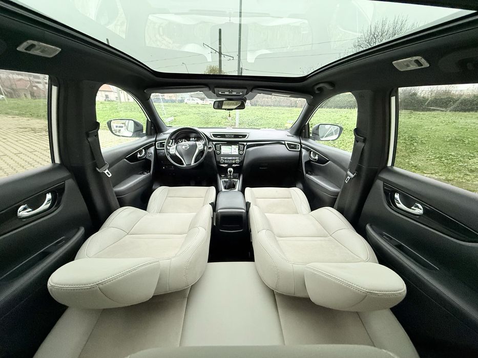 Nissan Qashqai 4x4•Tekna•2015•Panoramic•piele•incalzire•xenon•Navi/Gps