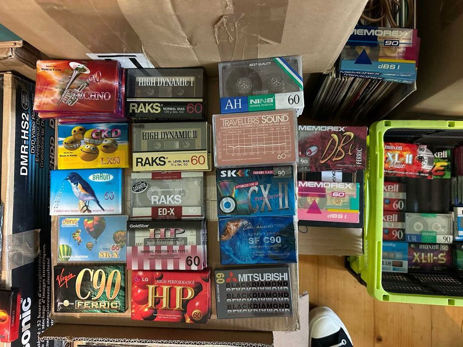 Casete audio sigilate