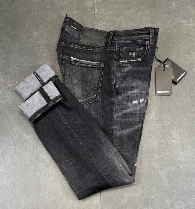 Най-висок клас мъжки дънки Dsquared