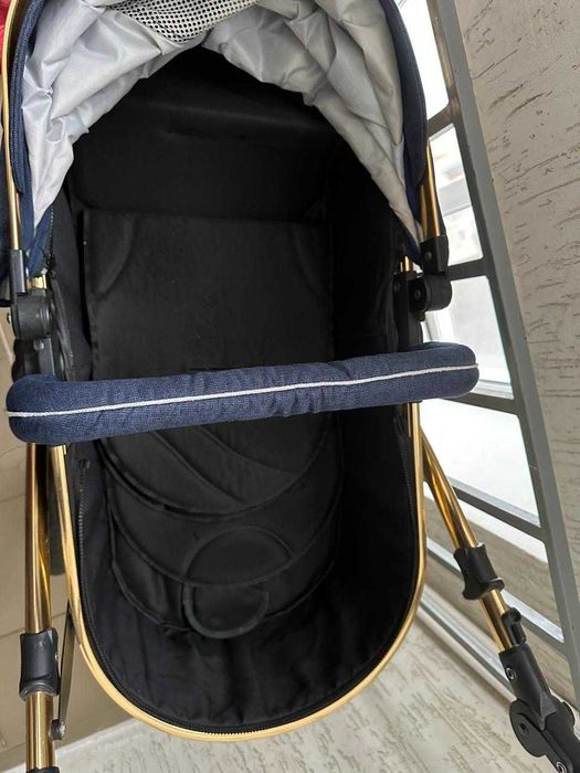 Коляска трансформер все сезонная