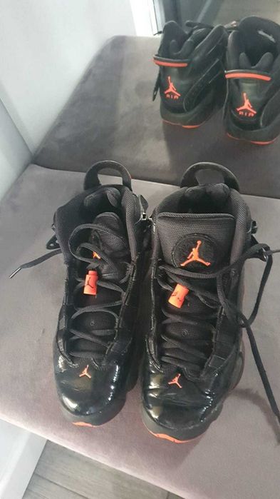 Jordan 6 rings mărime 37.5