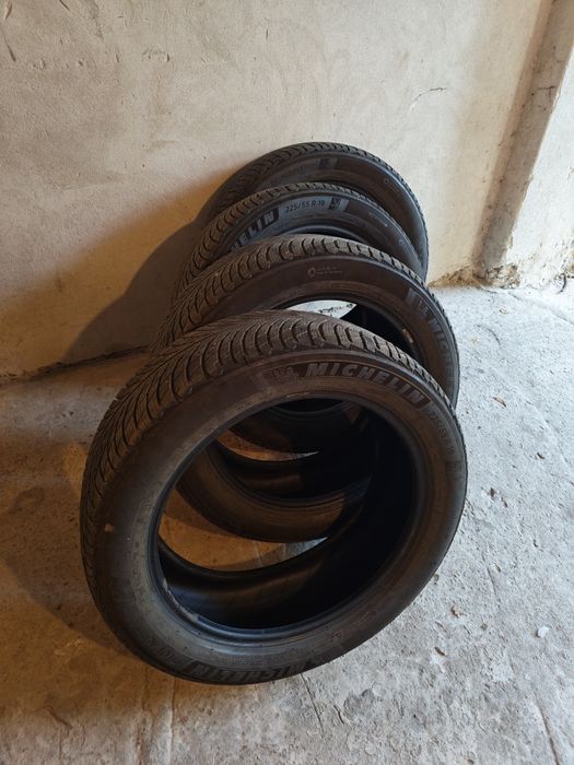 Зимни гуми Michelin Pilot 225 55 19, 103v. 4 броя