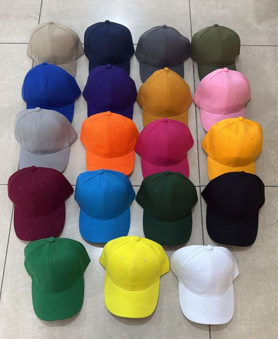 Кепки с логотипом