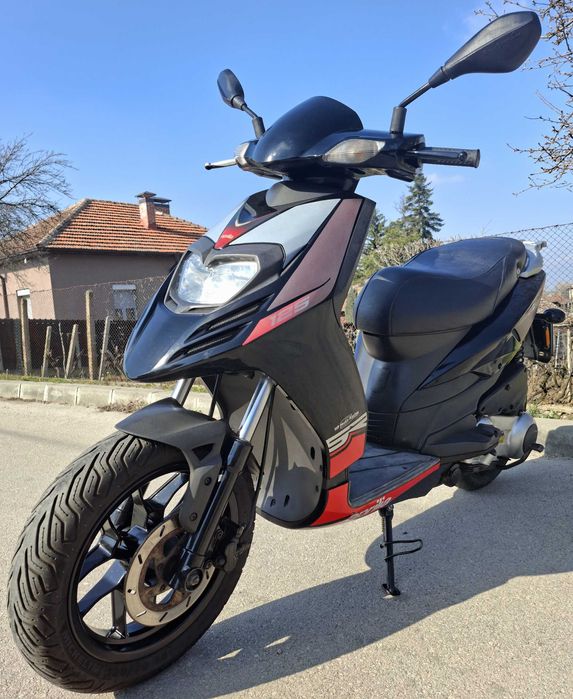 Aprilia Sr 125 Motard / Априлия Ср 125 ТОП СЪСТОЯНИЕ