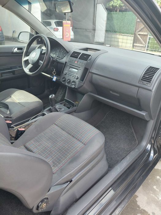 Volkswagen Polo 1.2 бензин