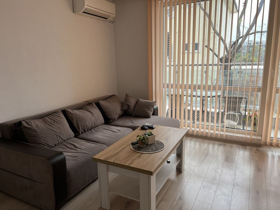 Дава се под наем Двустаен апартамент в Пловдив, Сточна гара - 67 кв.м за 398.82 € - Снимка #1