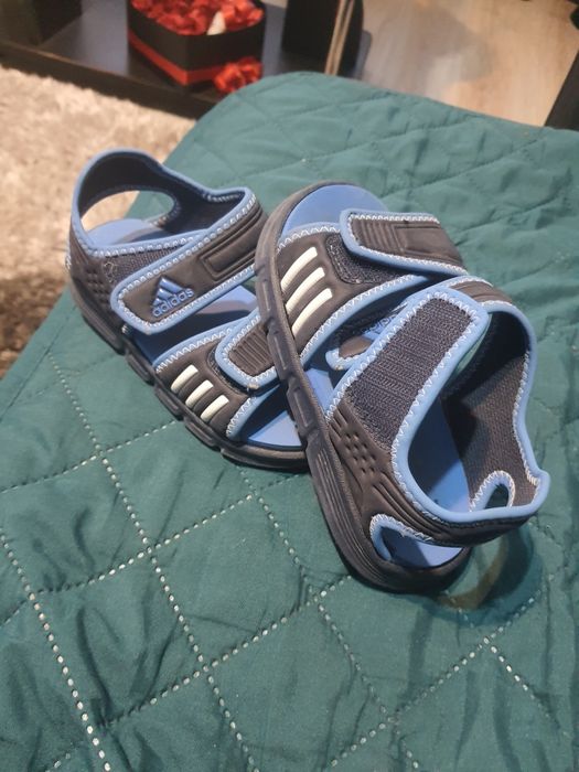 Sandale baieti mar 28