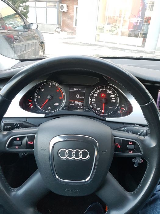 AUDI A4 Avant 0 — imagine 3