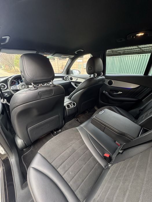 Vand Mercedes GLC / 2.0d / 190cai / 4matic / ILS / Pachet AMG