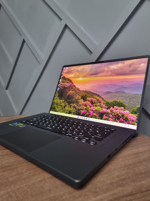 Asus ROG Zephyrus g16