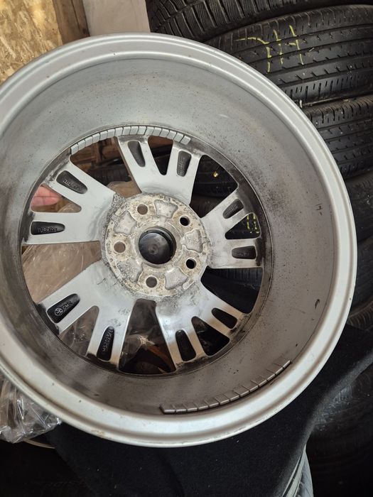 Jante originale r16 vw passat, caddy, saran, golf 5,6,7,8
