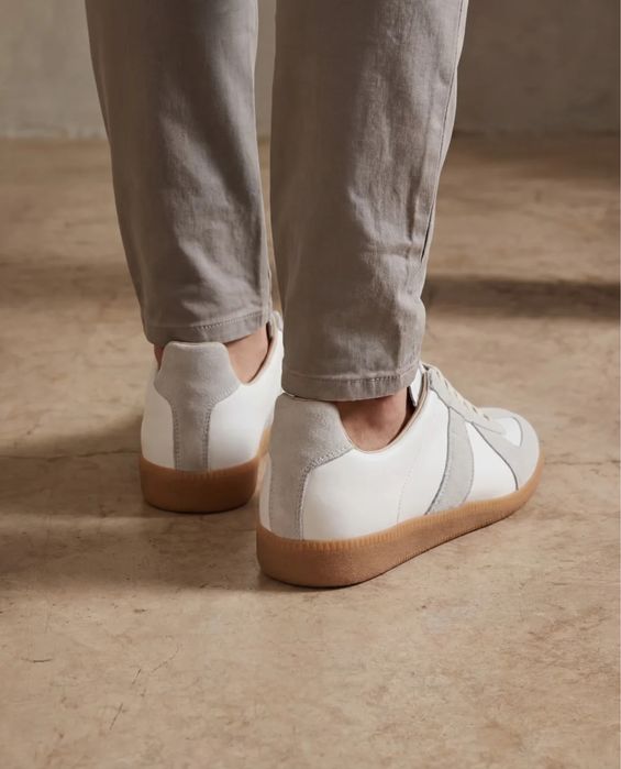 Кожени сникърси (бели)