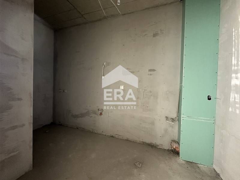 Двустаен южен апартамент за продажба, с морска панорама, в новопострое