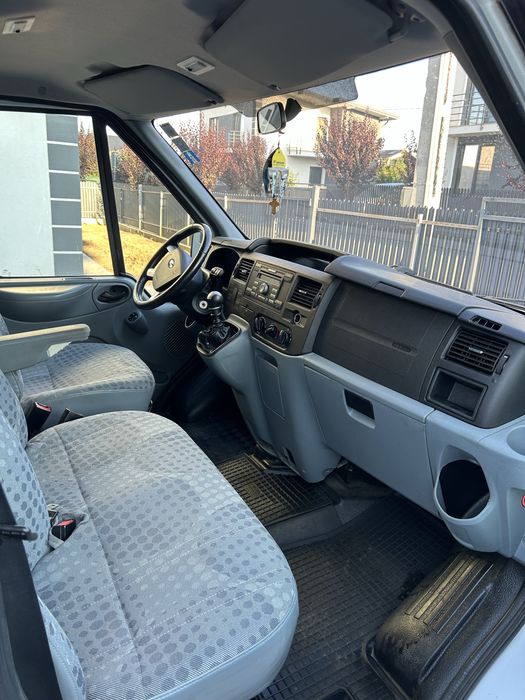 Ford transit  , 8+1 , 2012 , stare foarte buna , euro 5!