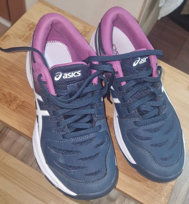 Маратонки за волейбол ASICS GEL-BEYOND