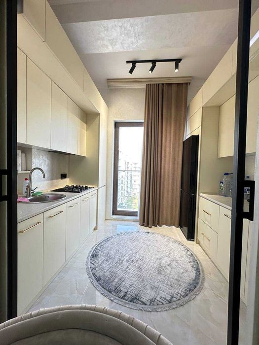 Сдаю светлую 2х ком кв-ру 7/8 на Жк Gardens Residence Ташкент сити А1