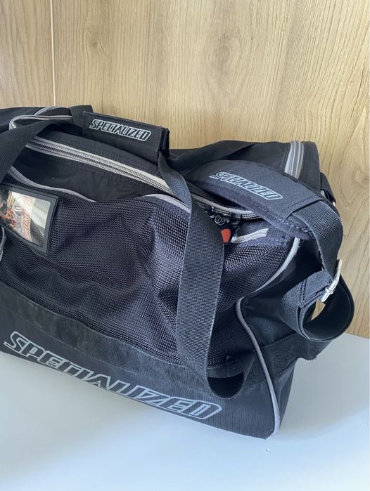 Geanta specialized transport