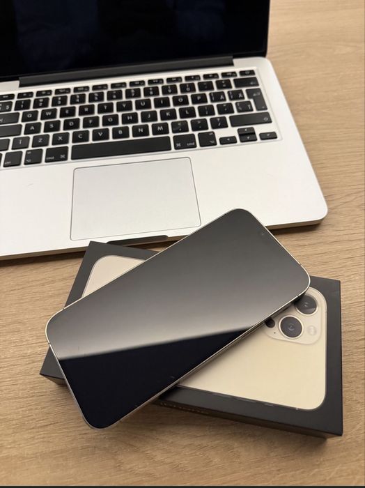 Vand sau schimb Iphone 13 pro max gold 256 gb