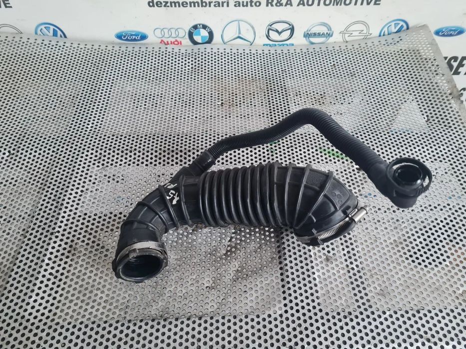 Furtun Conducta Admisie Aer Audi A5 A4 B8 2.0 Tdi Euro 5 Motor CJC Cutie Automata NYM An 2012-2013-
