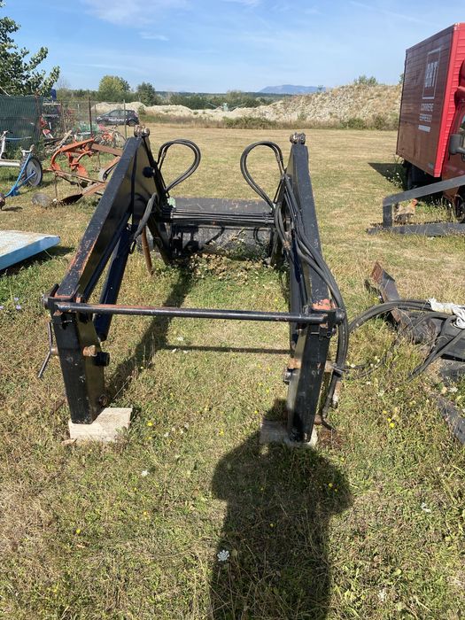 Incarcator tractor