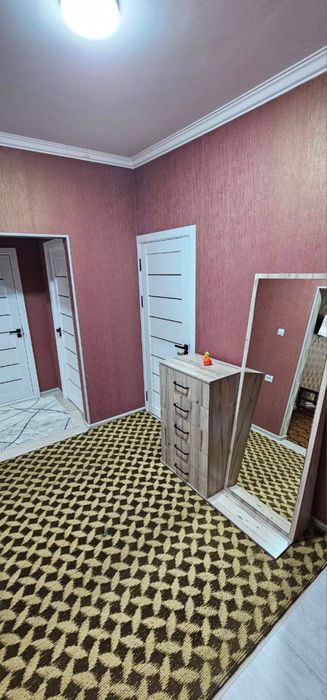 Аренда квартира Ахмад Югнакий ТТЗ нижный базар Мирзо Улугбекский район