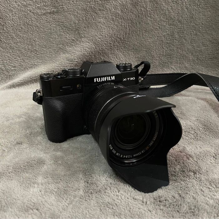 Продам фотоаппарат Fujifilm xt-30 ii