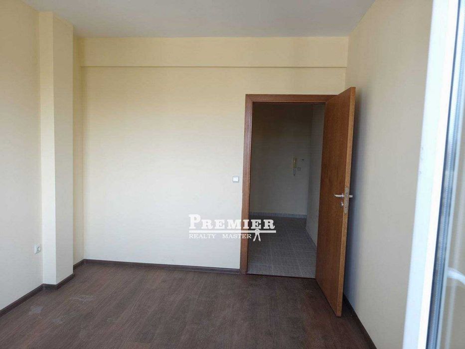 Представяме на вашето внимание двустаен апартамент в комплекс