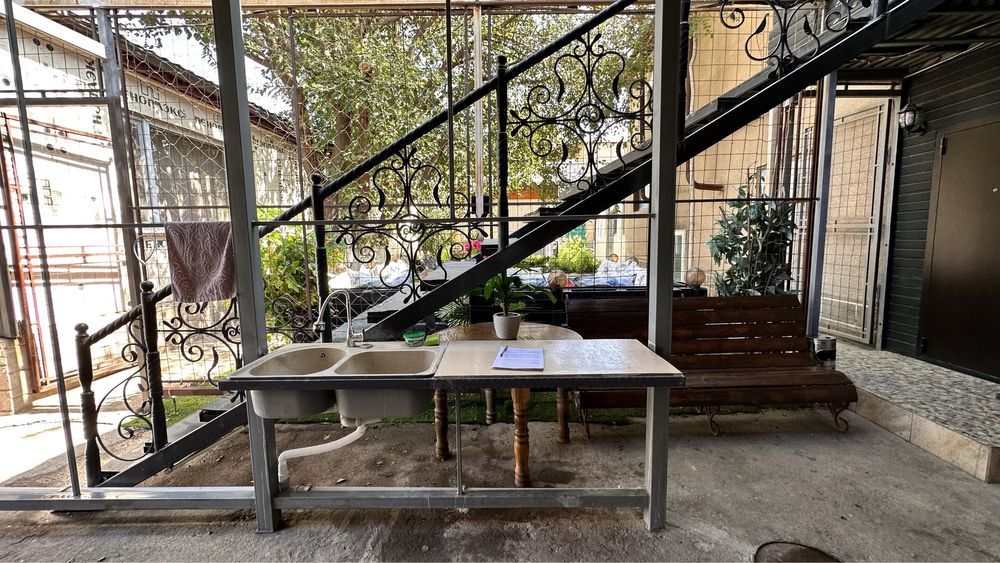 Коттедж посуточно. Караоке. Сауна. Бильярд. В городе