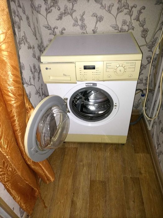 Продам 2 х комнатную квартиру